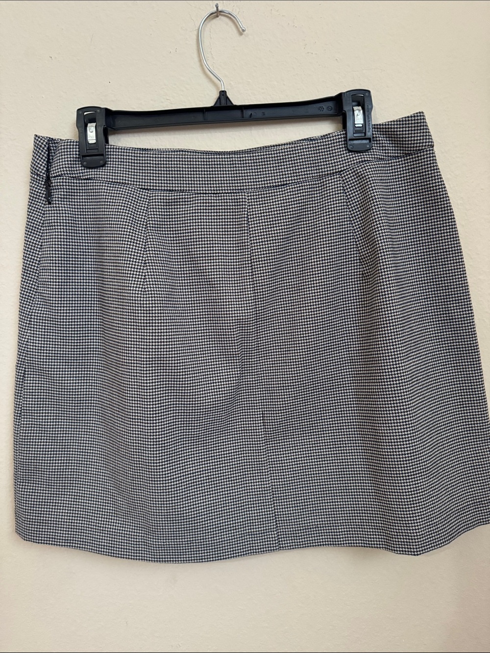 New Look Mini Skirt with Micro-Check pattern - Picture 4 of 12